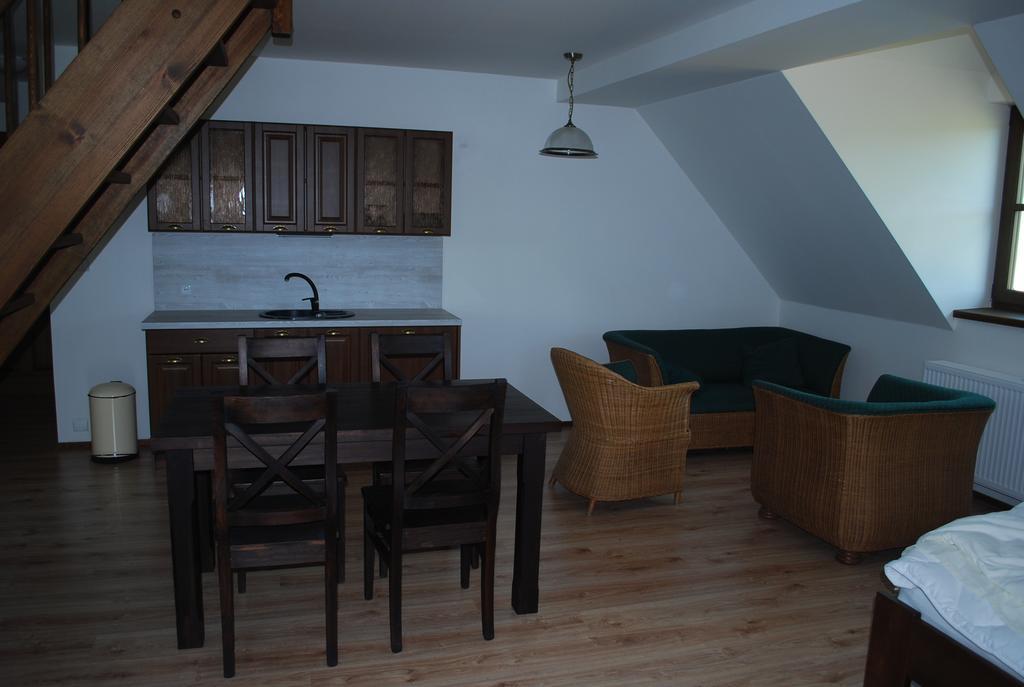 Hotel Statek Pod Lipou à Pilníkov Extérieur photo